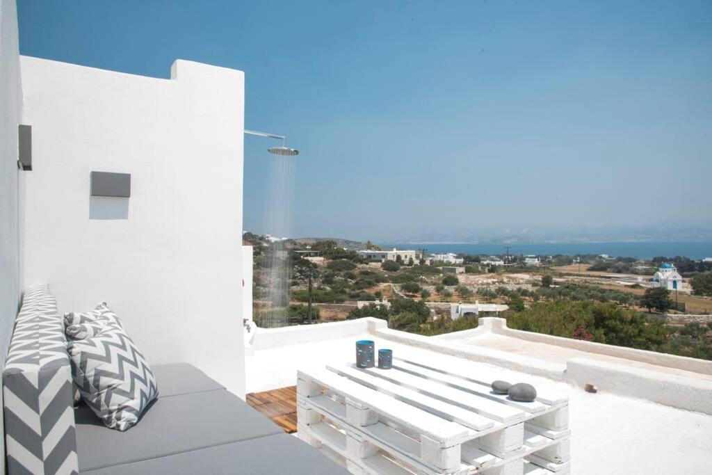 Sunny Studio W.Breathtaking Naxos Views In Isterni Isterni (Paros) Exterior photo