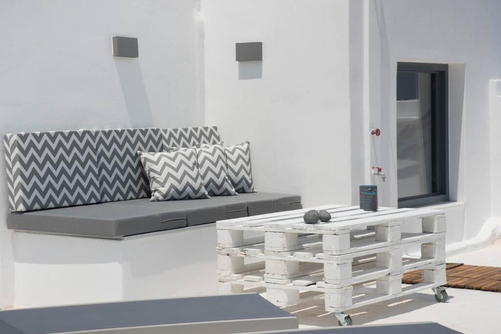 Sunny Studio W.Breathtaking Naxos Views In Isterni Isterni (Paros) Exterior photo