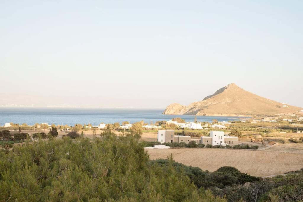 Sunny Studio W.Breathtaking Naxos Views In Isterni Isterni (Paros) Exterior photo