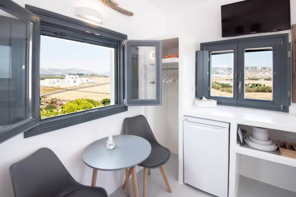 Sunny Studio W.Breathtaking Naxos Views In Isterni Isterni (Paros) Exterior photo